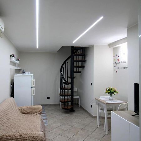 Lizzy'S House Apartment Napoli Ngoại thất bức ảnh