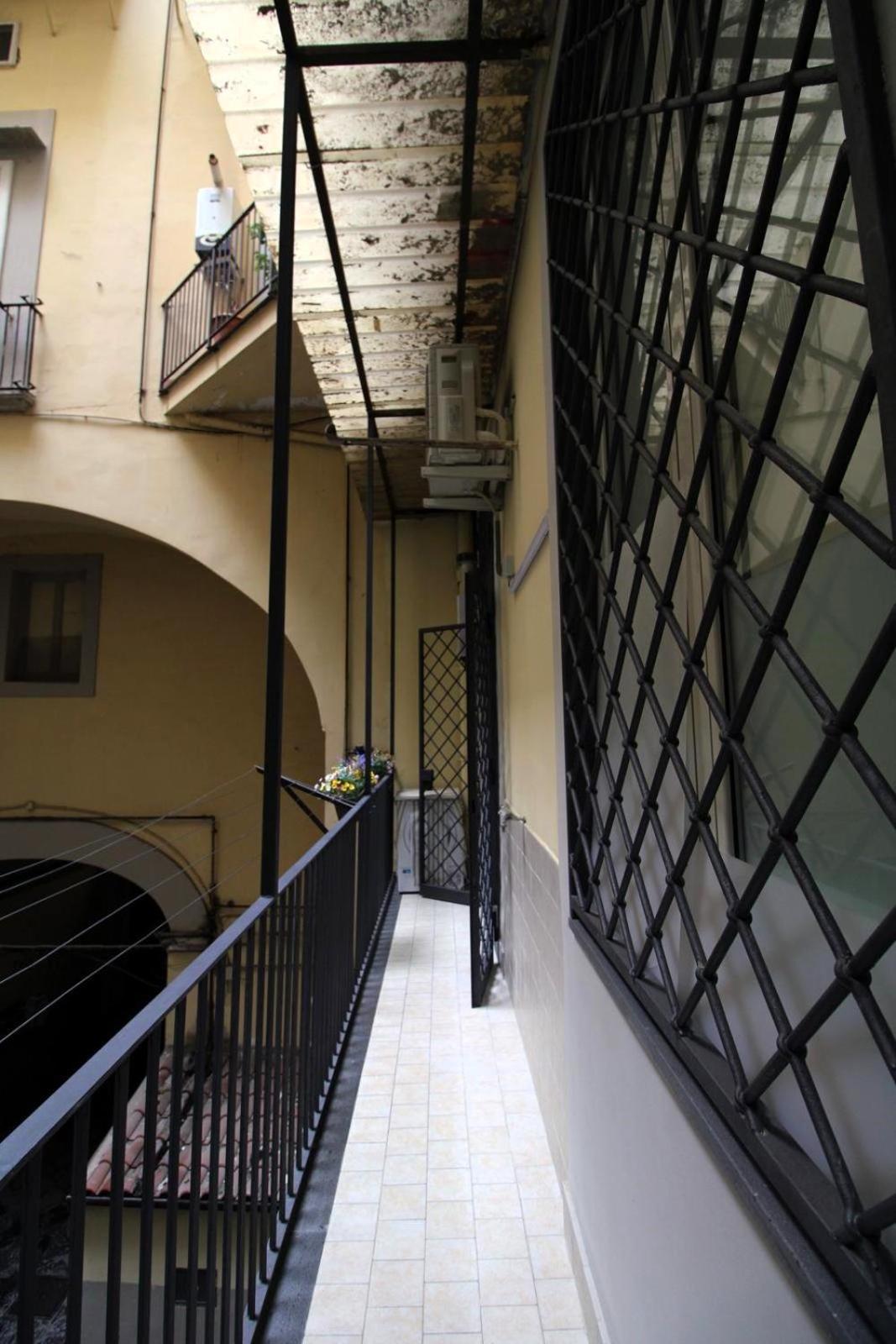 Lizzy'S House Apartment Napoli Ngoại thất bức ảnh