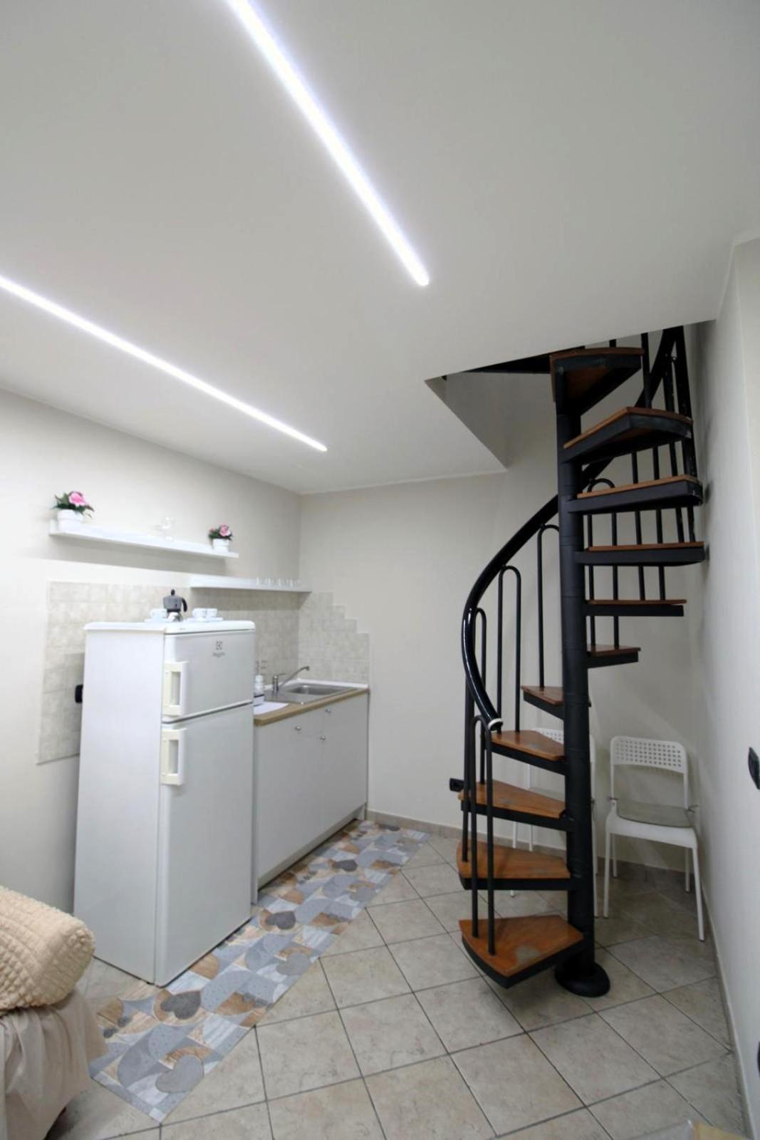 Lizzy'S House Apartment Napoli Ngoại thất bức ảnh