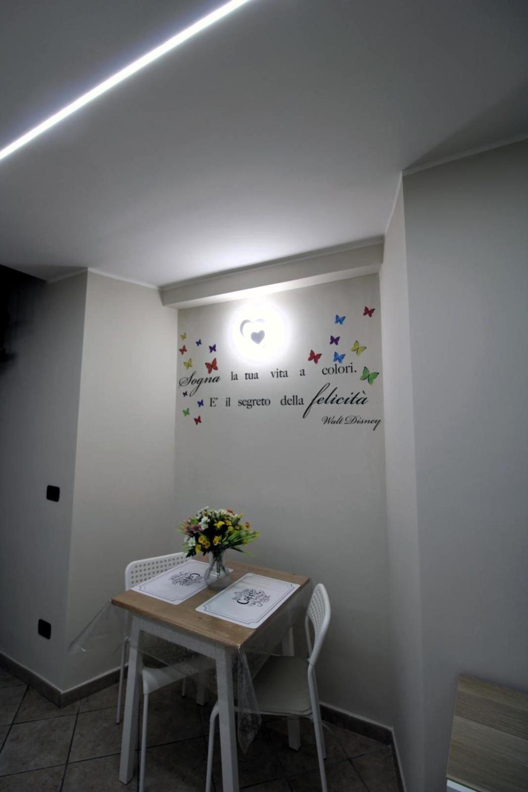Lizzy'S House Apartment Napoli Ngoại thất bức ảnh